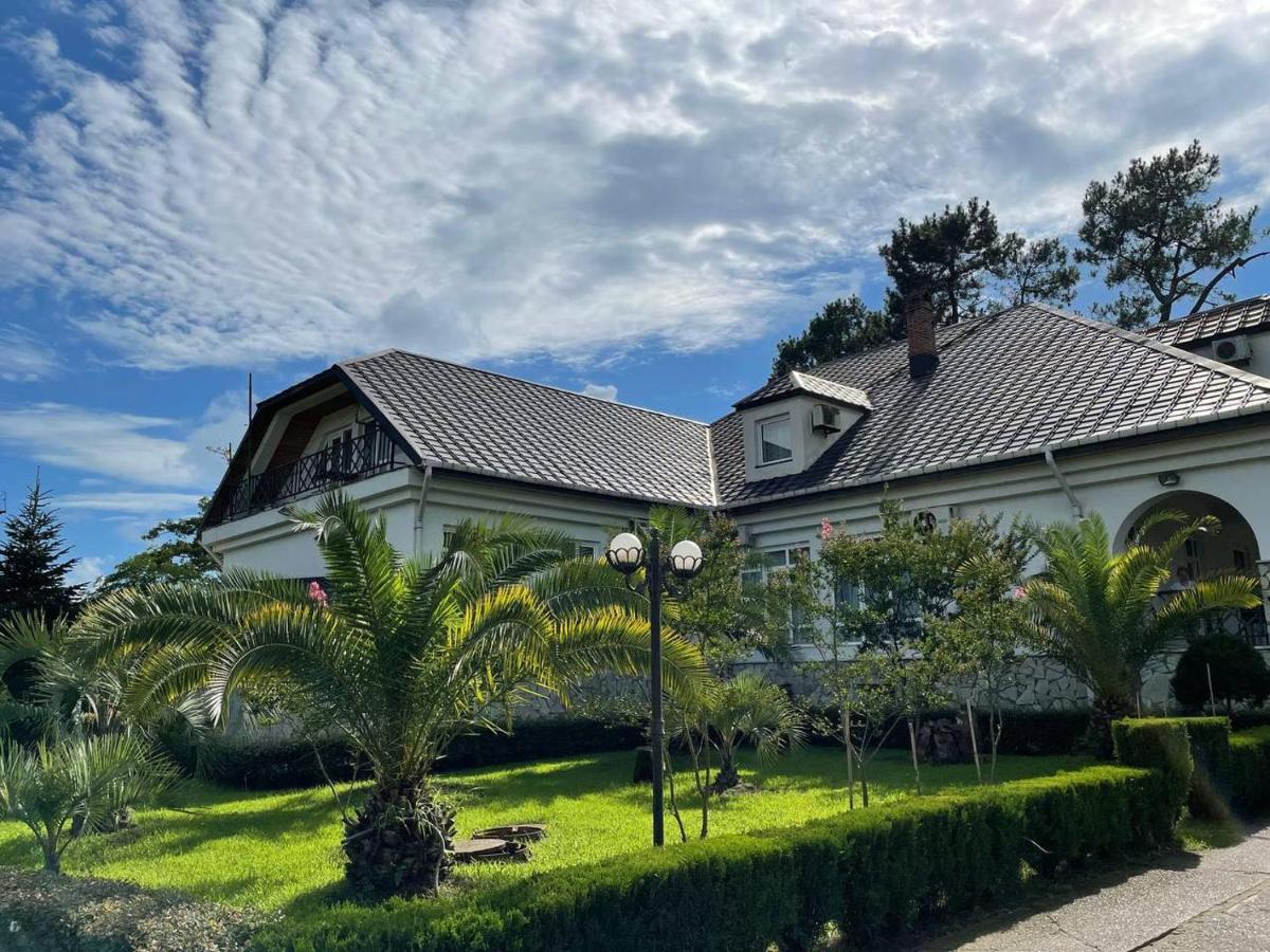 Laguna Hotel Ureki Buitenkant foto